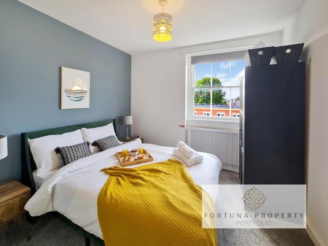 Margaret'S Loft By Fortuna Property Cheltenham Exterior photo