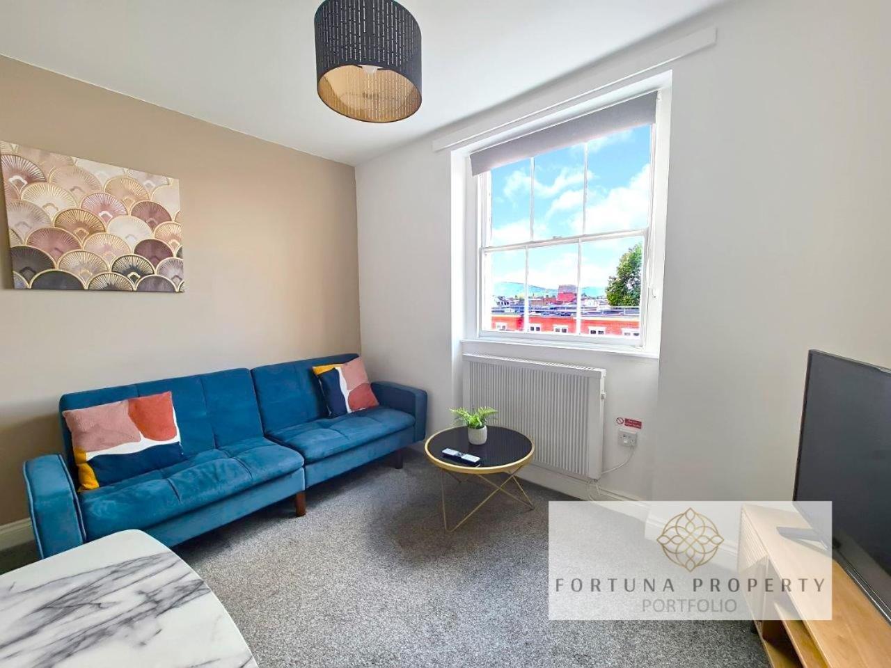 Margaret'S Loft By Fortuna Property Cheltenham Exterior photo