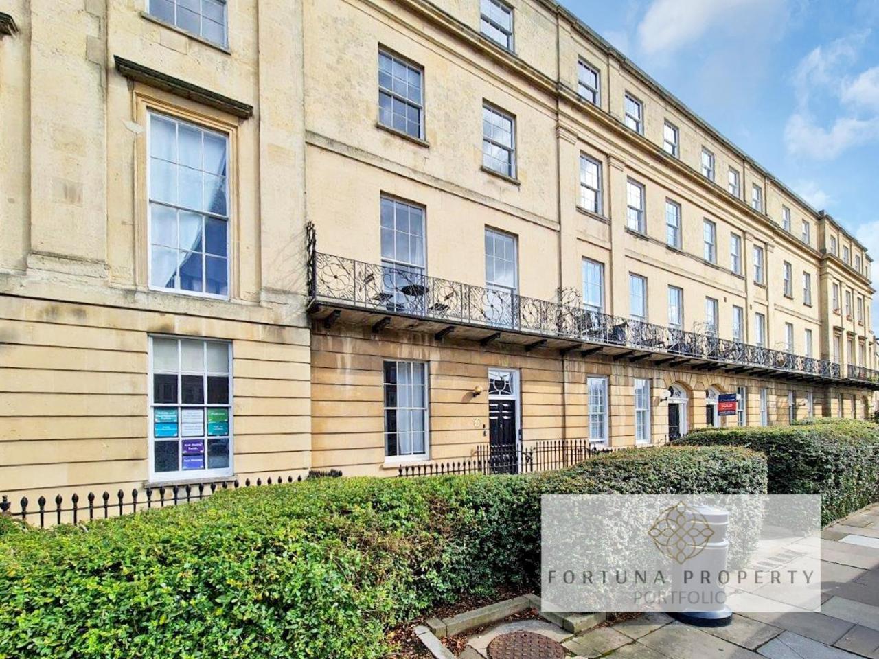 Margaret'S Loft By Fortuna Property Cheltenham Exterior photo